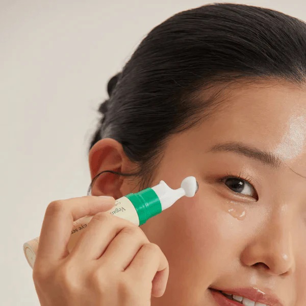 سرم دور چشم اکسیس وای